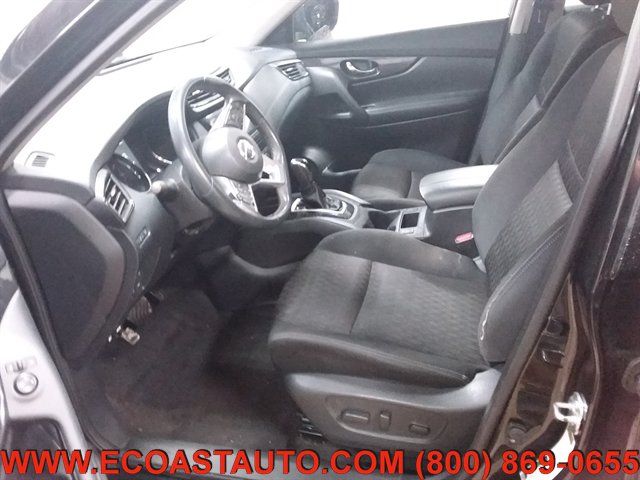Used 2017 Nissan Rogue SV FWD image 10