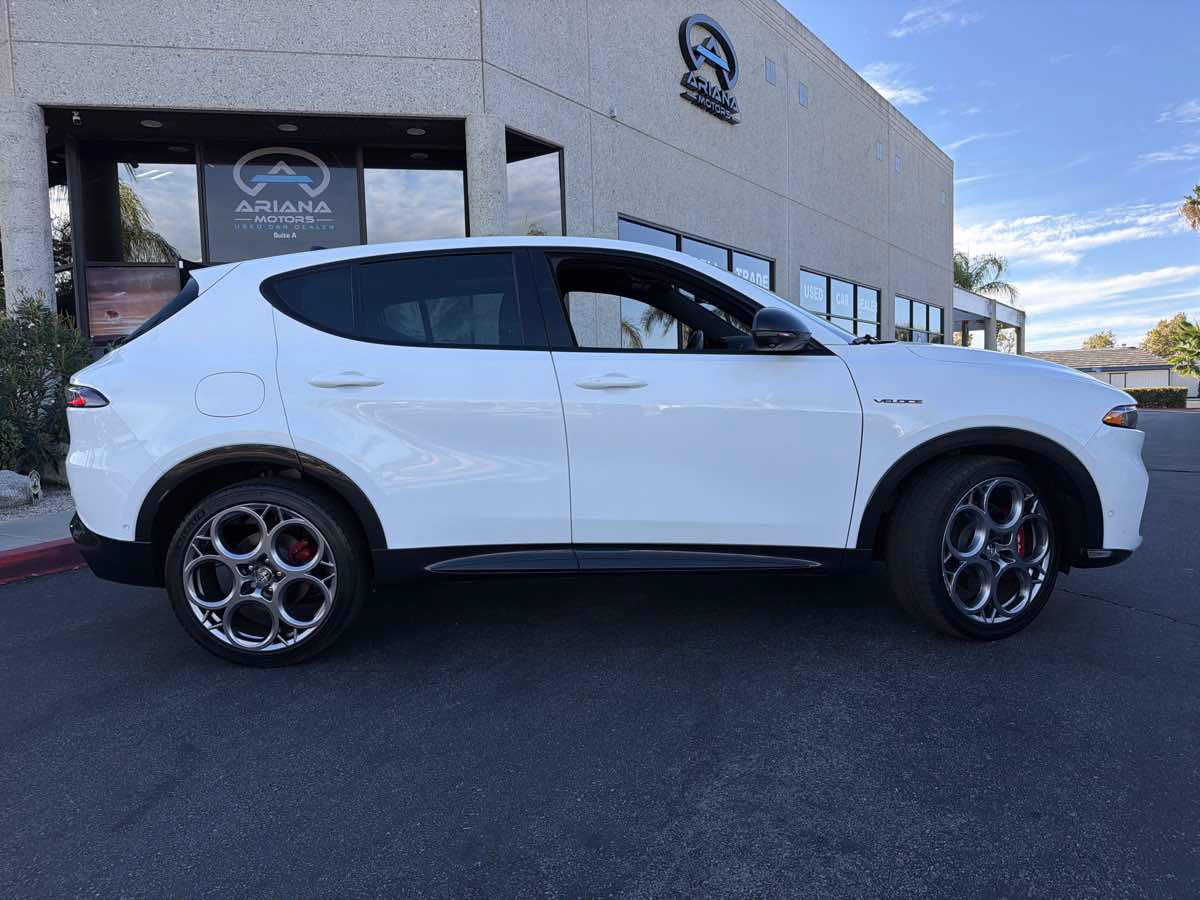 Used 2024 Alfa Romeo Tonale Ti w/ Active Assist Package AWD/4WD image 10