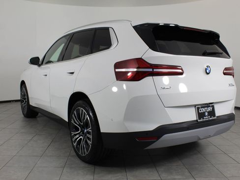 New 2026 BMW X3 xDrive30 w/ Premium Package image 3