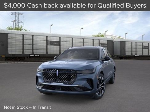 New 2026 Lincoln Nautilus Reserve image 2