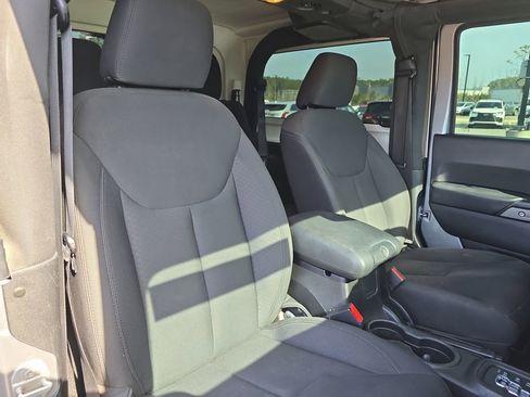 Used 2016 Jeep Wrangler Sport w/ Quick Order Package 24S image 13