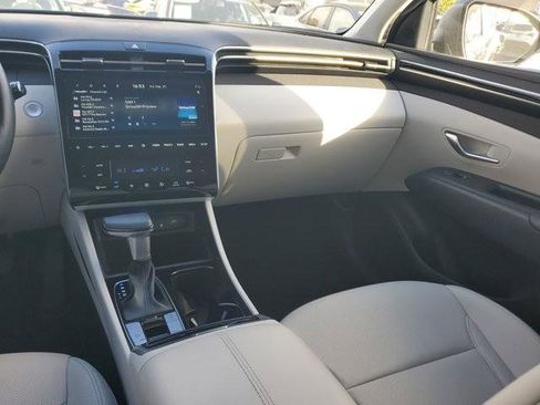 Certified 2024 Hyundai Tucson SEL w/ Convenience Package image 17