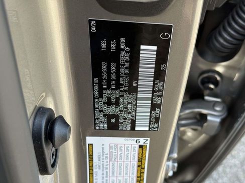 New 2026 Lexus LX 600 4WD w/ Luxury Package image 22