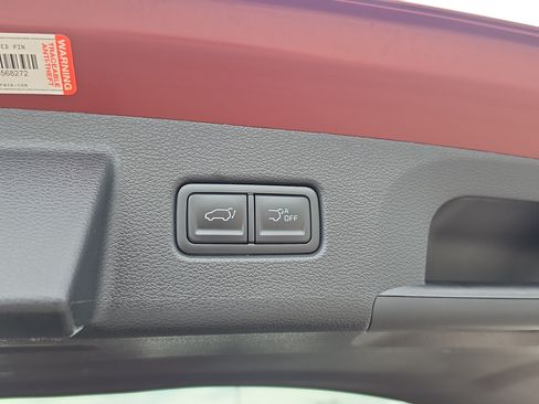 Certified 2024 Kia Telluride EX w/ EX Captain's Chair Package FWD image 10