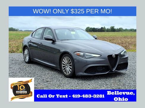 Used 2023 Alfa Romeo Giulia Sprint RWD image 1