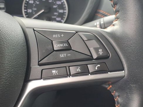 Used 2022 Nissan Sentra SR w/ Midnight Edition image 16