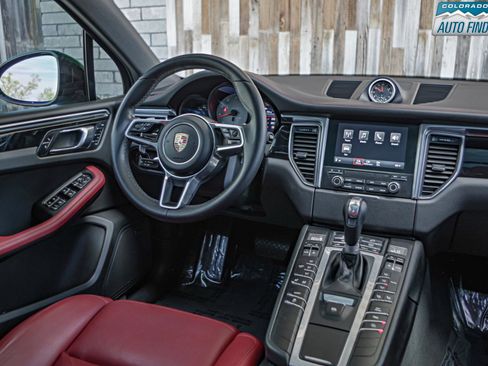 Used 2018 Porsche Macan S AWD/4WD image 16