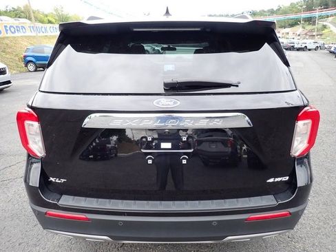 Certified 2023 Ford Explorer XLT w/ Equipment Group 202A image 7