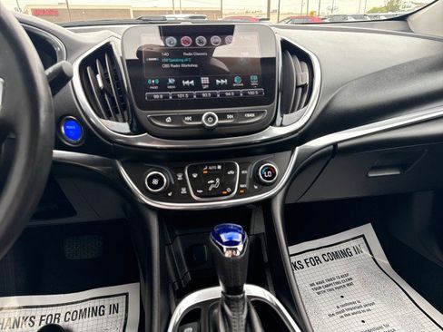Used 2017 Chevrolet Volt Premier FWD image 20