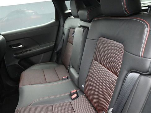 New 2026 Nissan Kicks SR image 10