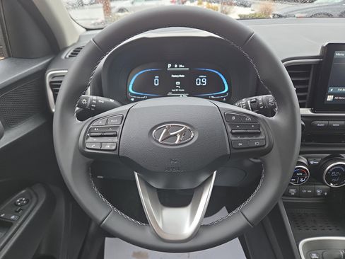 New 2026 Hyundai Venue SEL image 17