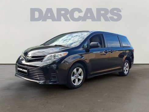 Used 2020 Toyota Sienna L image 3