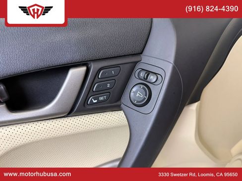 Used 2010 Acura TSX V6 Sedan FWD image 32