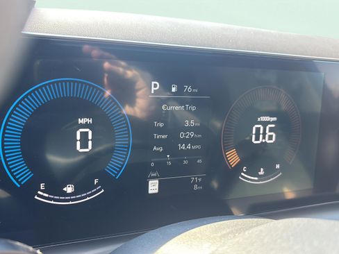 New 2026 Hyundai Tucson SEL image 13