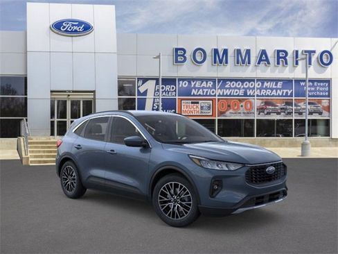 New 2026 Ford Escape SE image 7