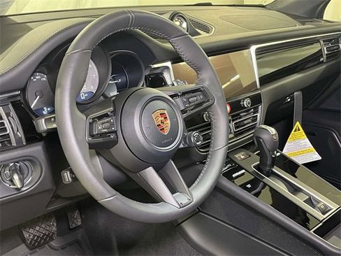 New 2026 Porsche Macan S image 15