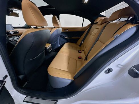 Used 2023 Lexus IS 300 w/ Comfort Package image 29