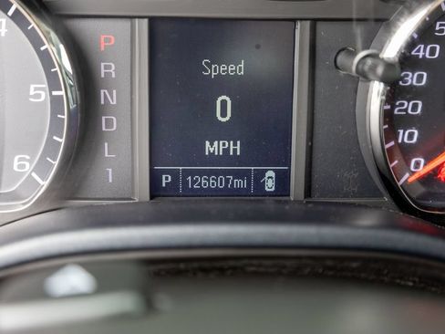 Used 2019 Chevrolet Silverado 2500 W/T w/ WT Convenience Package RWD image 17