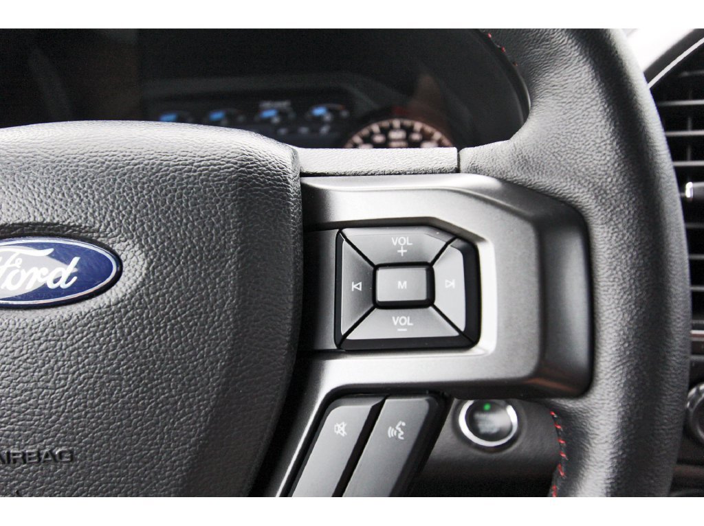Used 2020 Ford F150 Lariat w/ Equipment Group 502A Luxury AWD/4WD image 16