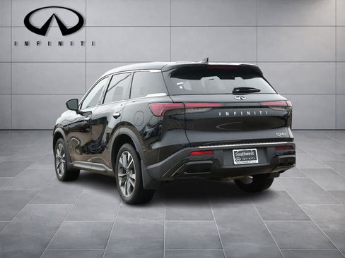 Certified 2023 INFINITI QX60 Luxe w/ Performance Audio Package FWD image 5