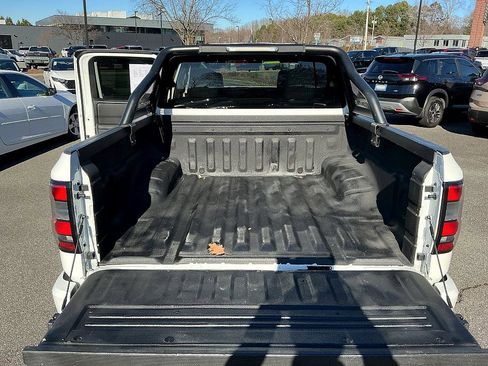 Certified 2023 Nissan Frontier SV w/ Midnight Edition Package image 25