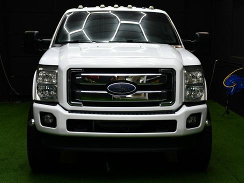 Used 2014 Ford F350 Lariat w/ Lariat Interior Package AWD/4WD image 11