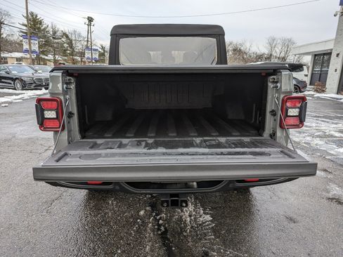 Used 2020 Jeep Gladiator Rubicon w/ Dual Top Group image 37