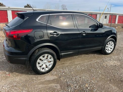 Used 2019 Nissan Rogue Sport FWD image 8