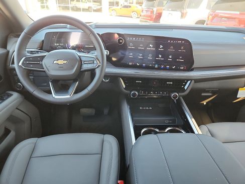 New 2026 Chevrolet Suburban LT w/ Comfort Package image 10