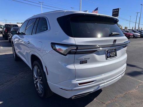 New 2026 Buick Enclave Avenir image 8