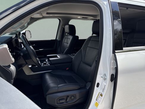 Used 2023 Toyota Sequoia Limited w/ TRD Off-Road Package AWD/4WD image 22