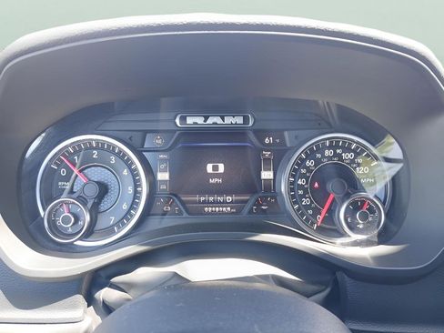 Used 2022 RAM 1500 Big Horn AWD/4WD image 15
