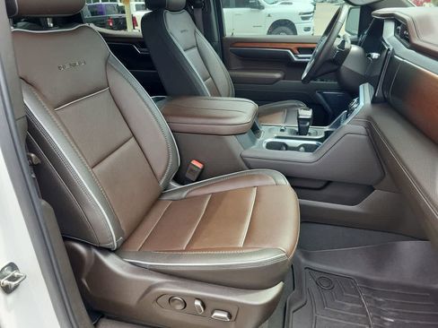 Used 2023 GMC Sierra 1500 Denali AWD/4WD image 22