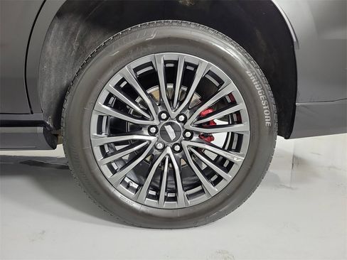 Used 2024 Cadillac Escalade V w/ Heavy-Duty Trailer Package image 10