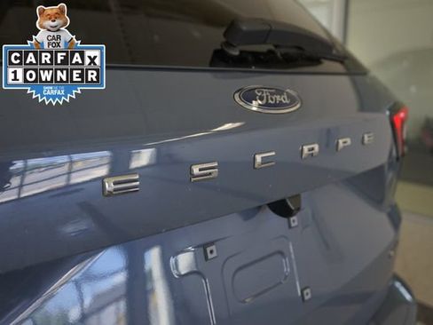 Used 2024 Ford Escape ST-Line Select w/ Tech Pack #1 AWD/4WD image 13