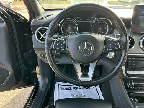 Used 2020 Mercedes-Benz GLA 250 GLA 250 4MATIC SUV image 16