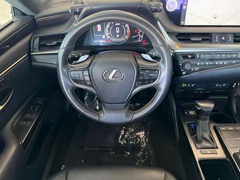 Used 2019 Lexus ES 350 w/ Premium Package FWD image 14