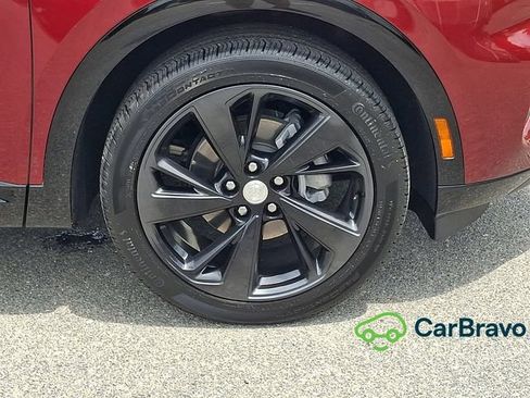 Certified 2021 Buick Envision Essence w/ Technology Package I FWD image 8