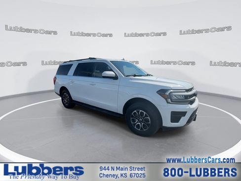 Used 2024 Ford Expedition Max XLT AWD/4WD image 2