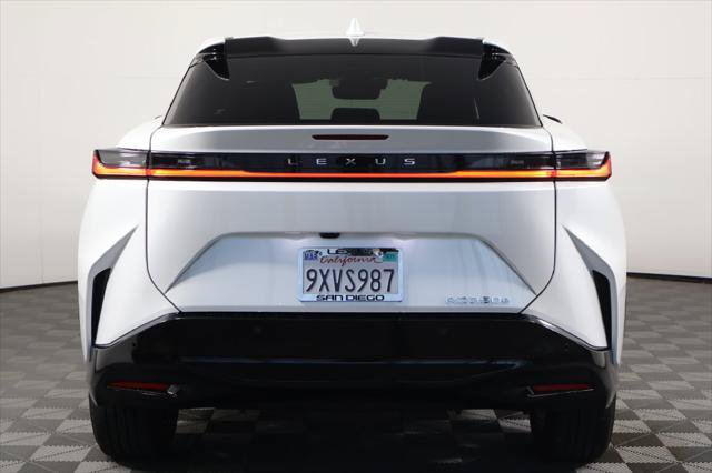 Certified 2026 Lexus RZ 350e 2WD w/ Accessory Package (2T) image 5