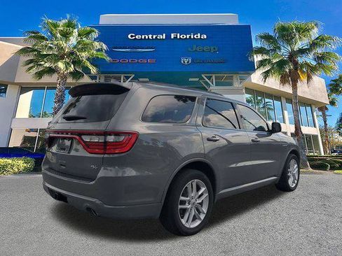 Certified 2023 Dodge Durango R/T RWD image 5