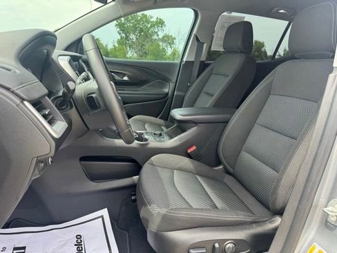 Certified 2023 GMC Terrain SLE w/ Driver Convenience Package AWD/4WD image 16