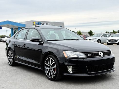 Used 2013 Volkswagen Jetta GLI Autobahn FWD image 7