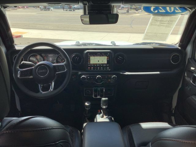 Used 2023 Jeep Wrangler Unlimited Sahara AWD/4WD image 6