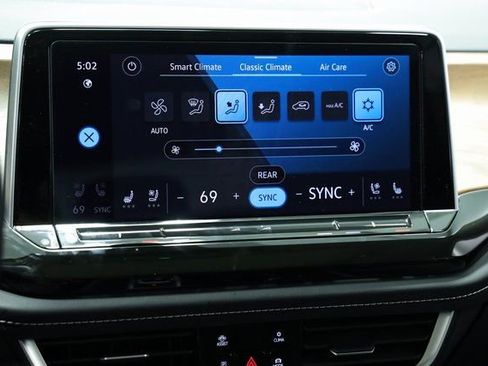 New 2026 Volkswagen Atlas SE FWD image 18