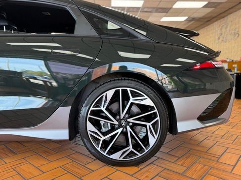 Used 2024 Hyundai Ioniq 6 SEL AWD/4WD image 14