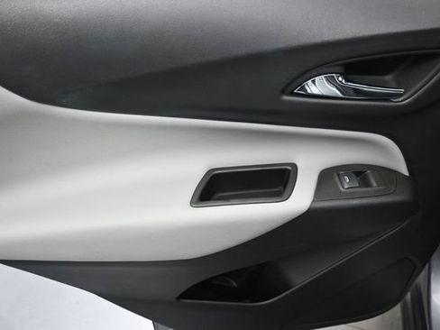 Used 2023 Chevrolet Equinox LT FWD image 20