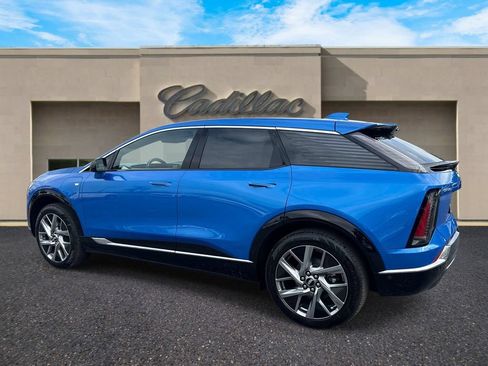 New 2027 Cadillac Optiq Luxury RWD image 5