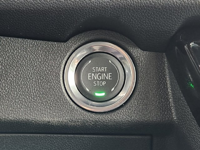 Used 2026 Chevrolet Traverse LT w/ Driver Confidence Package FWD image 22