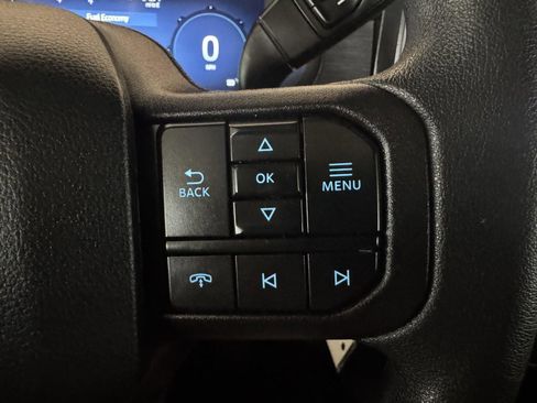Used 2025 Ford F150 STX w/ Equipment Group 200A RWD image 17